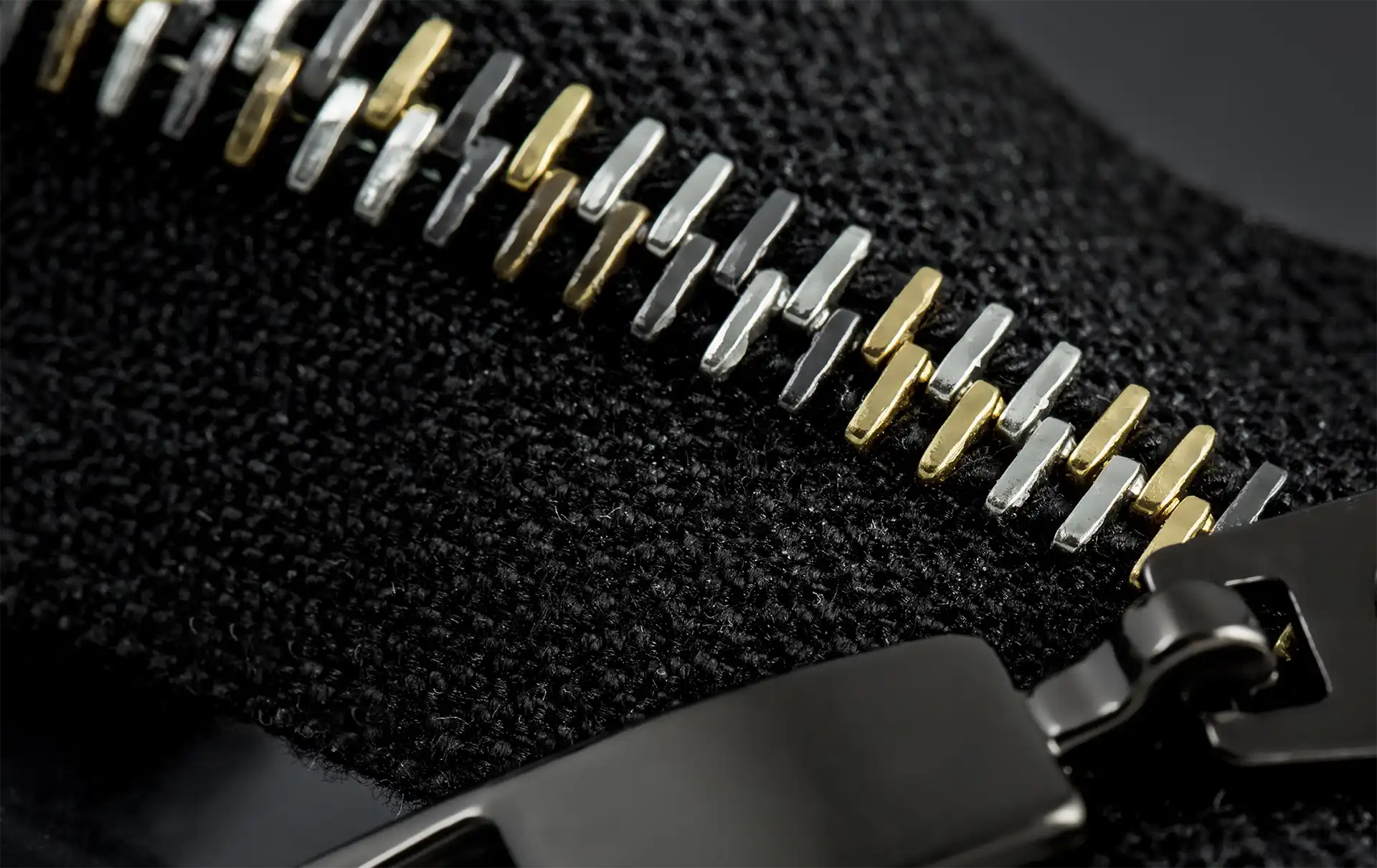 Unizip produzione e vendita zip metallo dente per dente